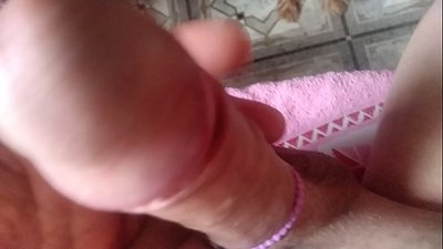 මගේ පැටියා එක්ක සහ මගේ බල්ලා මාත් එක්ක සෙල්ලම් කරනවා